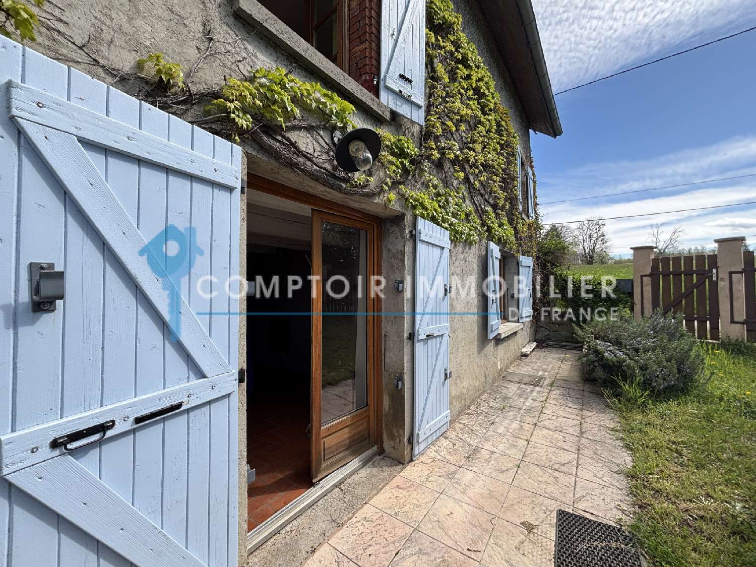en venta casa Velanne Isère 3