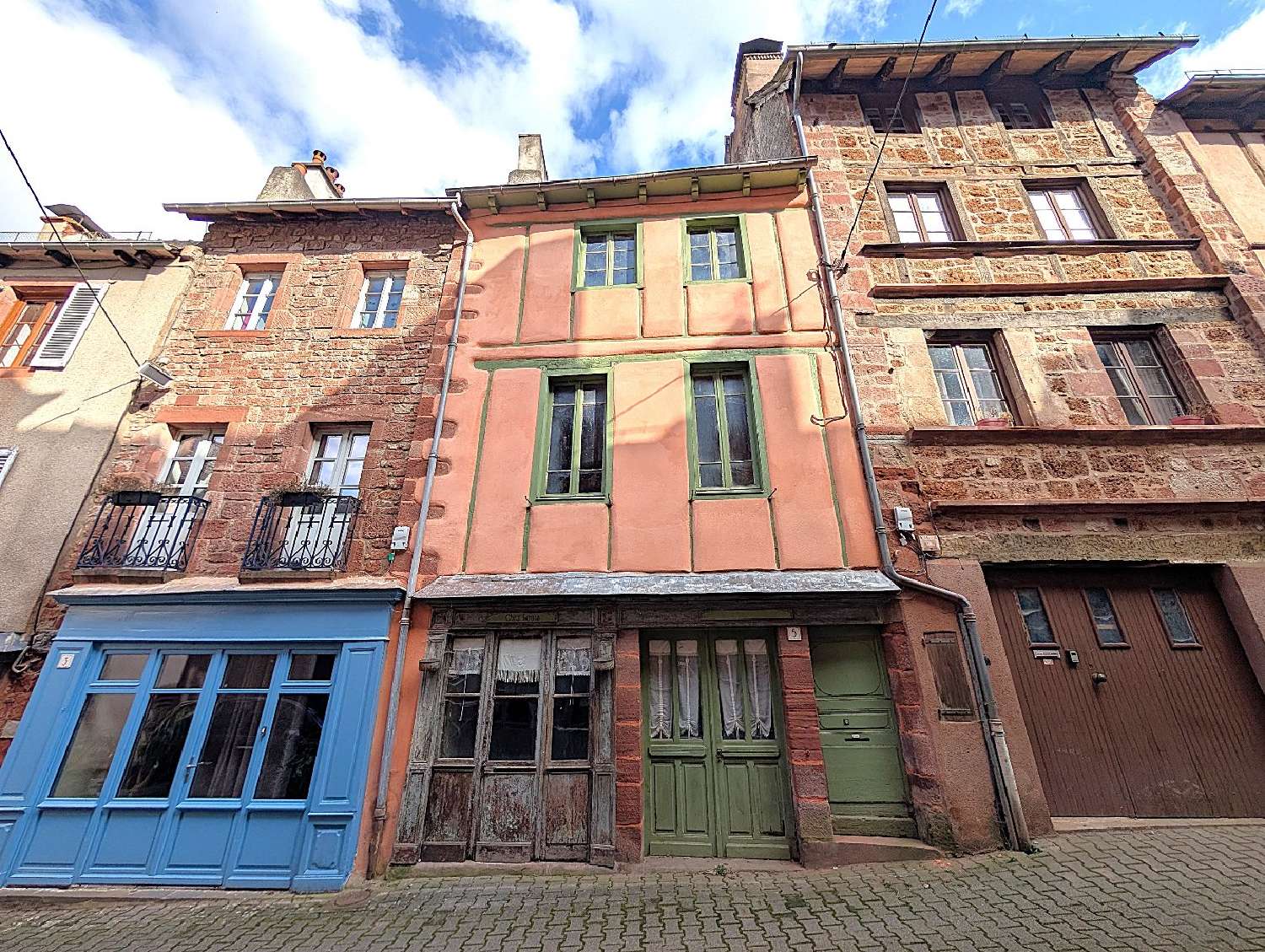  for sale house Villecomtal Aveyron 2