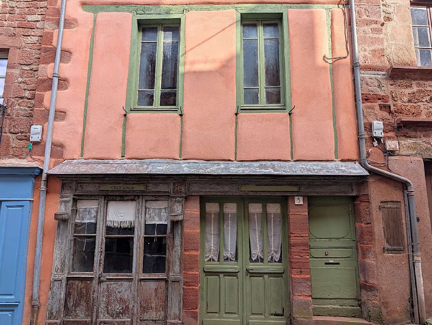  for sale house Villecomtal Aveyron 3
