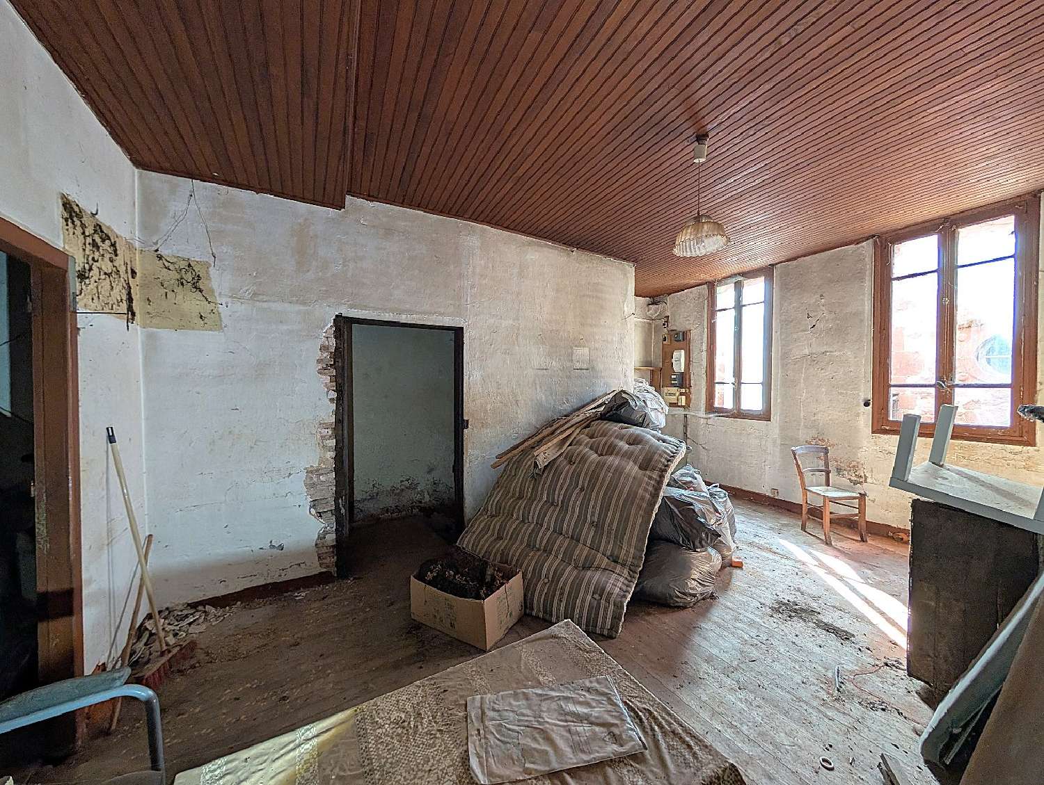  for sale house Villecomtal Aveyron 4