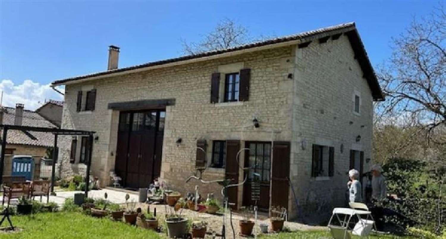 en venta casa Villefagnan Charente 3