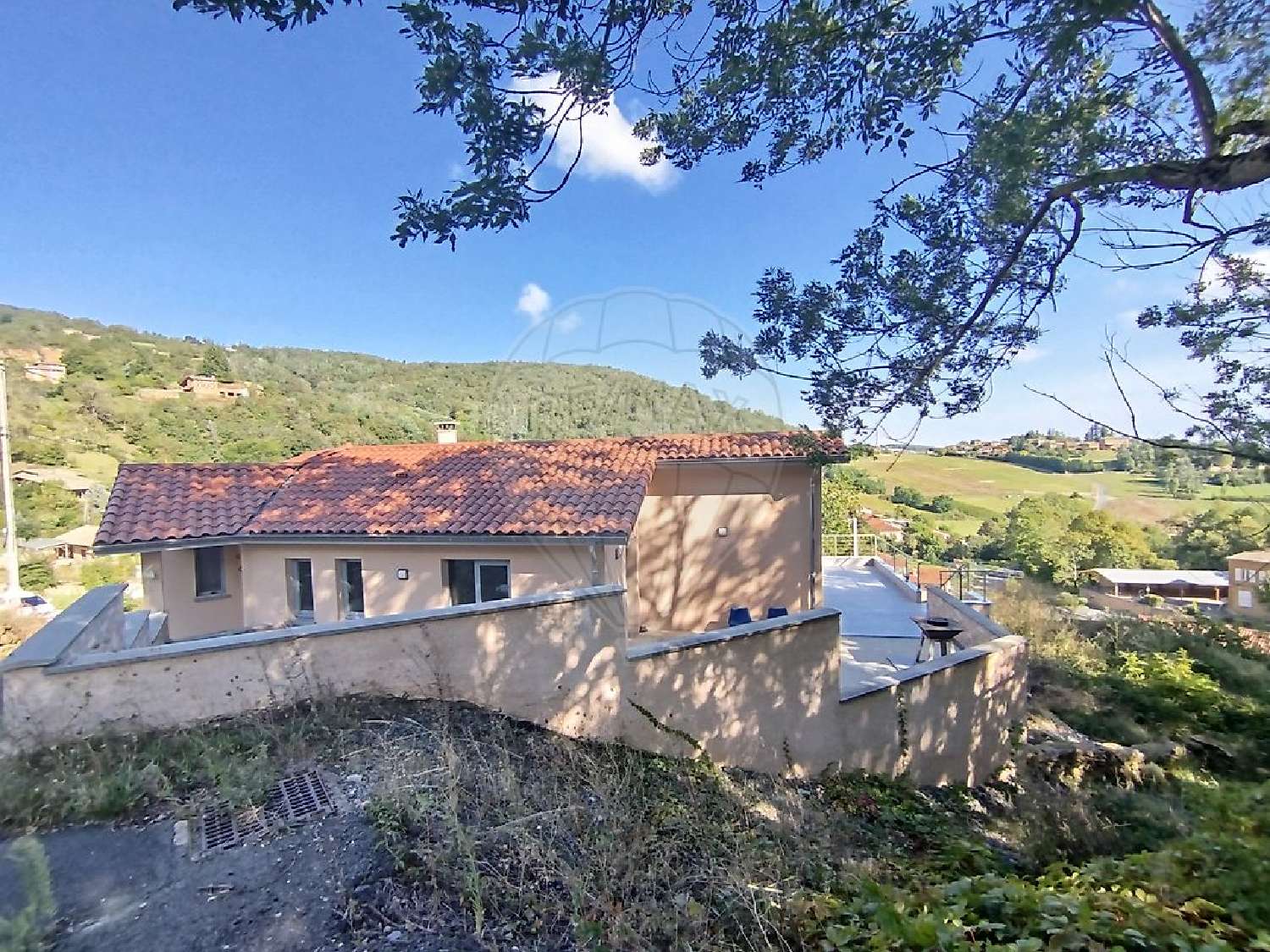  for sale house Ville-sur-Jarnioux Rhône 2