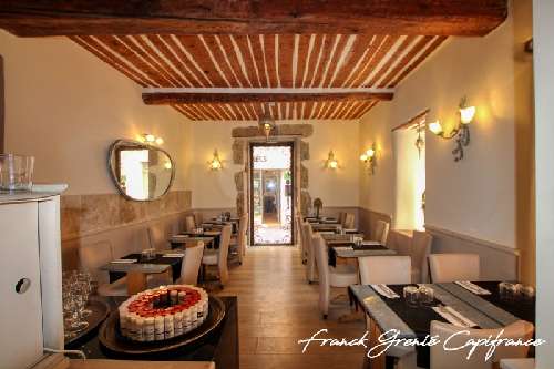 Sanary-sur-Mer Var restaurante foto 7060987