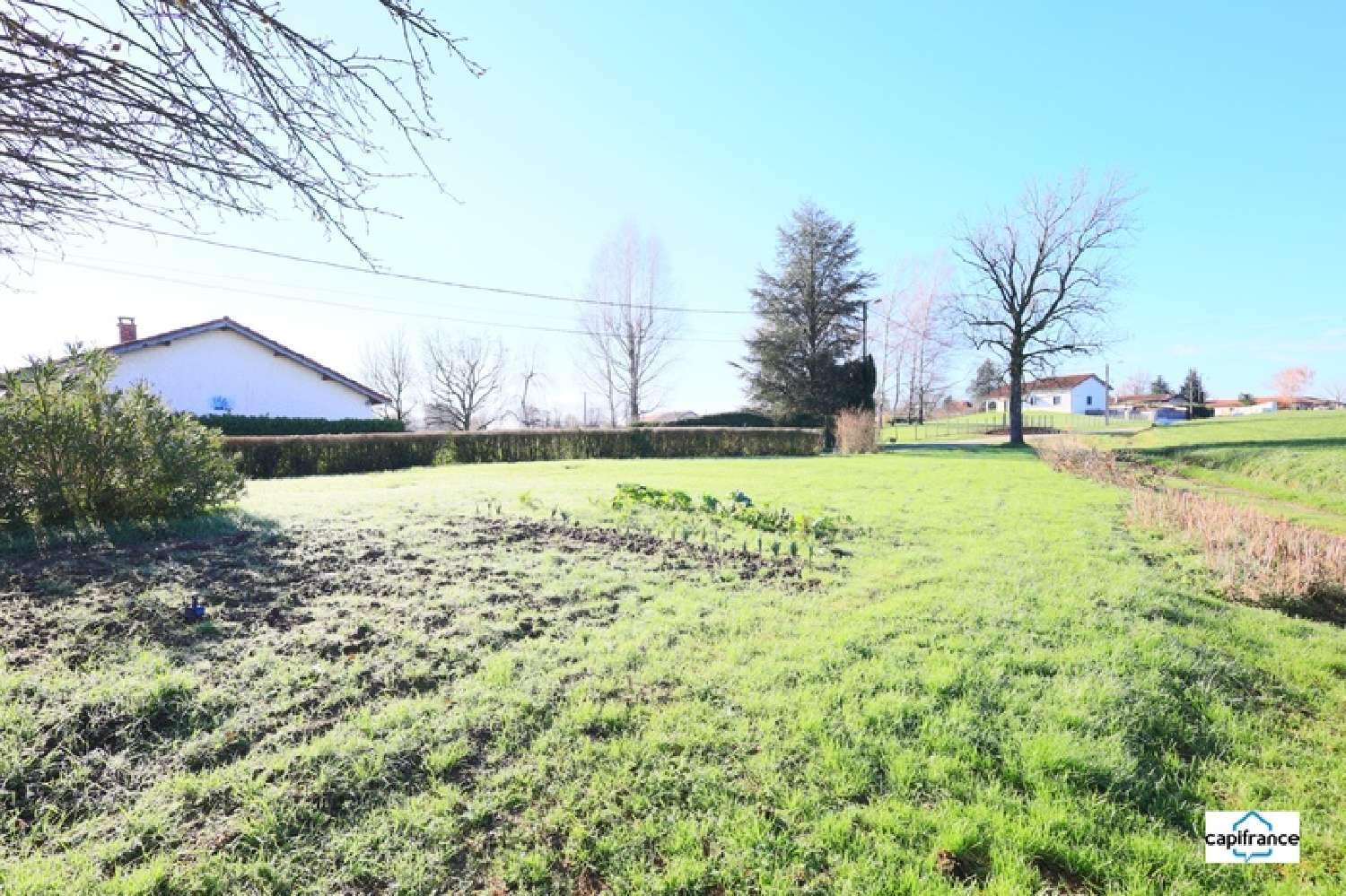  te koop terrein Bény Ain 1