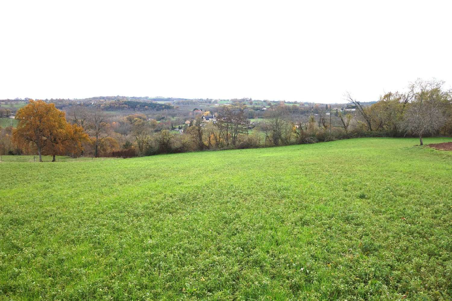  te koop terrein Nailhac Dordogne 2