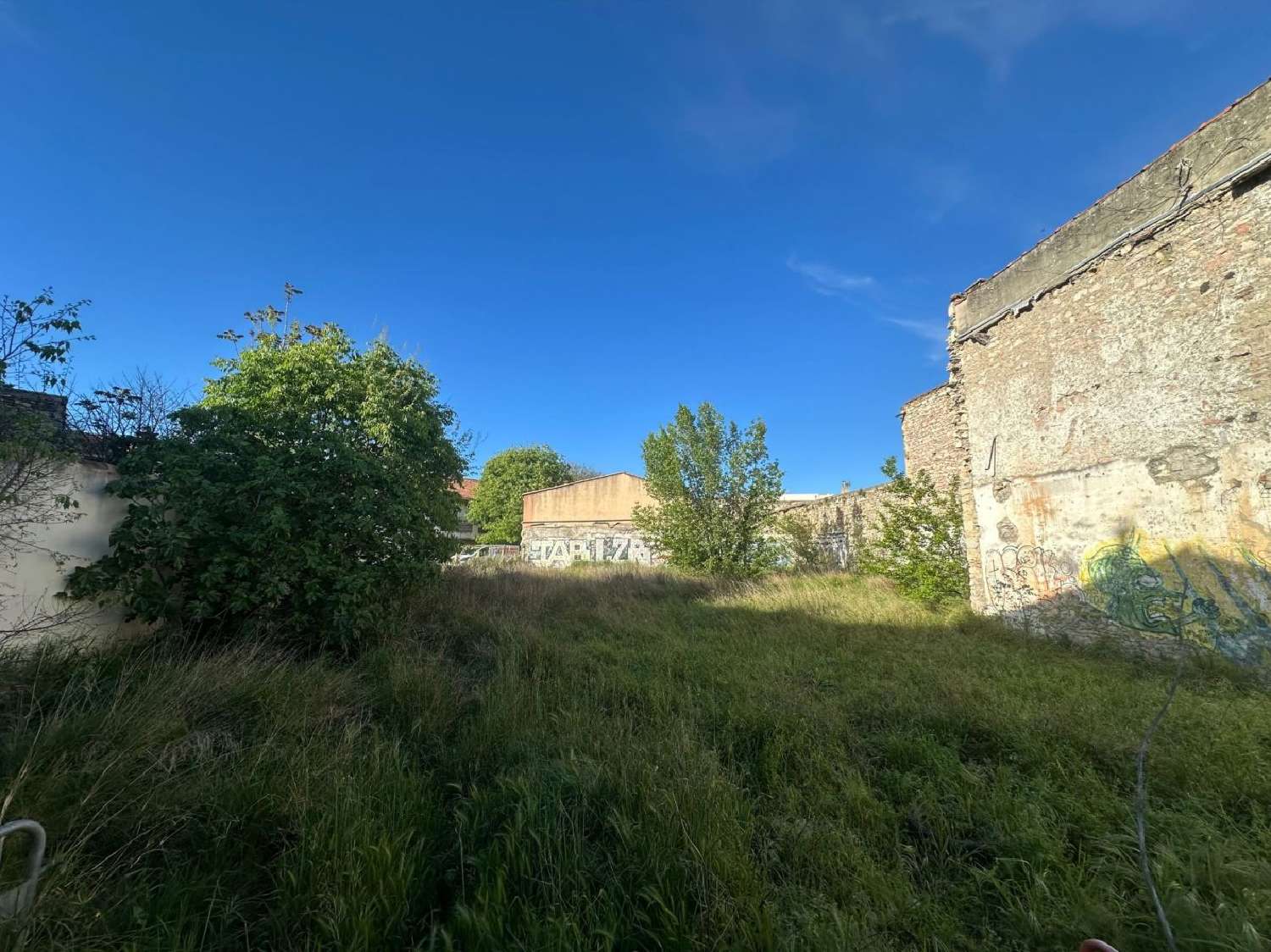 en venta terreno Nîmes Gard 3