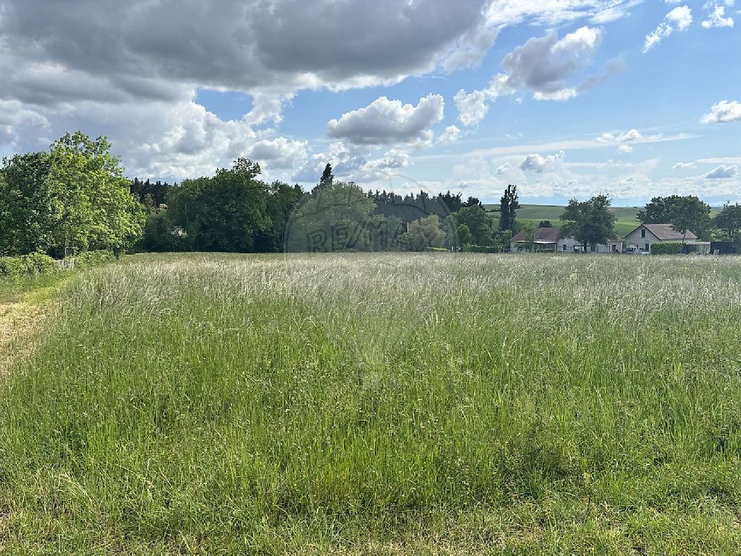  te koop terrein Quenne Yonne 1
