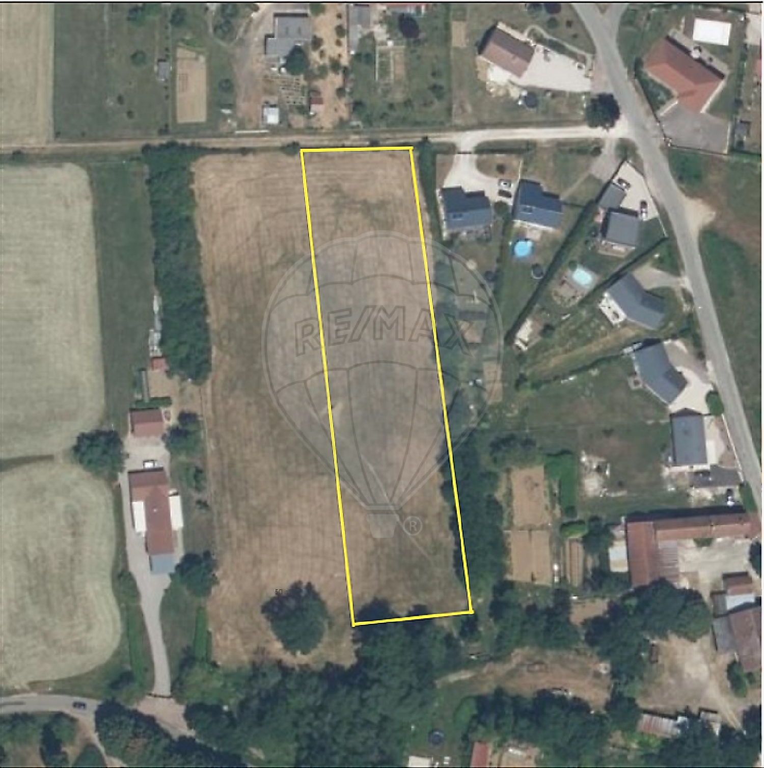  te koop terrein Quenne Yonne 3
