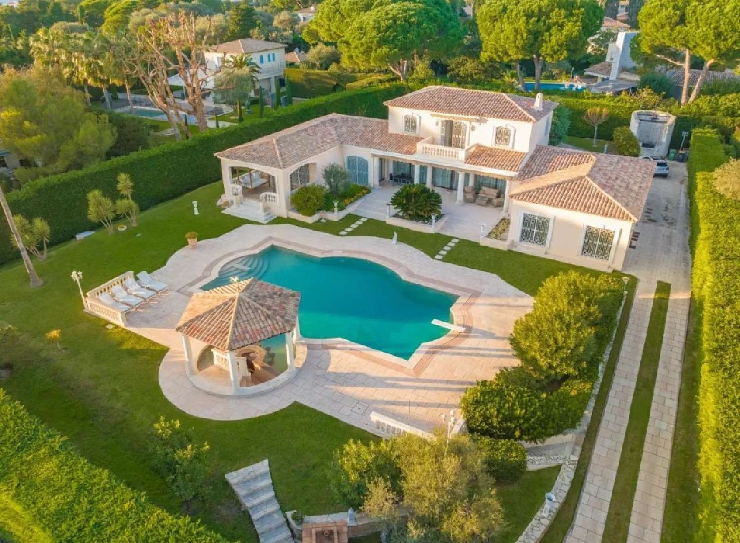  à vendre villa Antibes Alpes-Maritimes 2