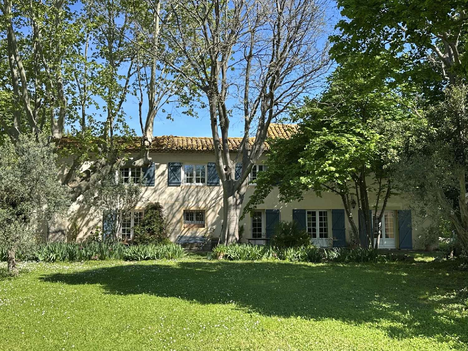  à vendre villa Arles Bouches-du-Rhône 3