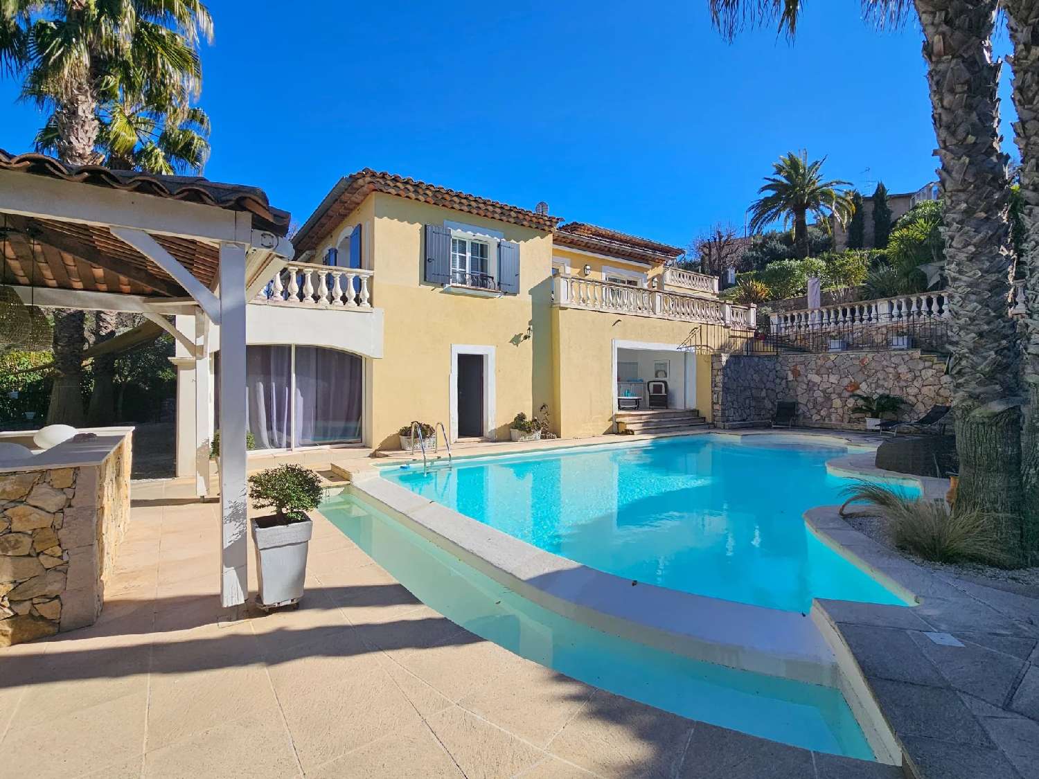  à vendre villa Bagnols-en-Forêt Var 1