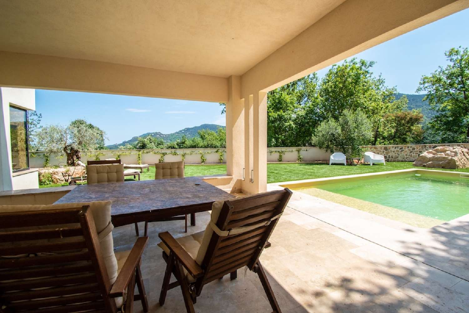  te koop villa Bagnols-en-Forêt Var 6