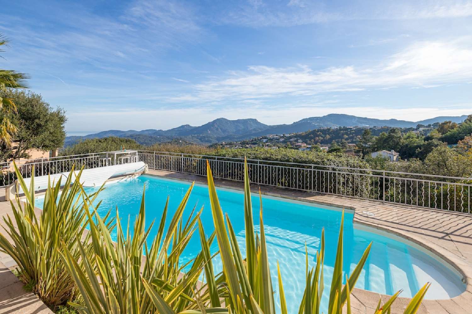 te koop villa Fréjus Var 2