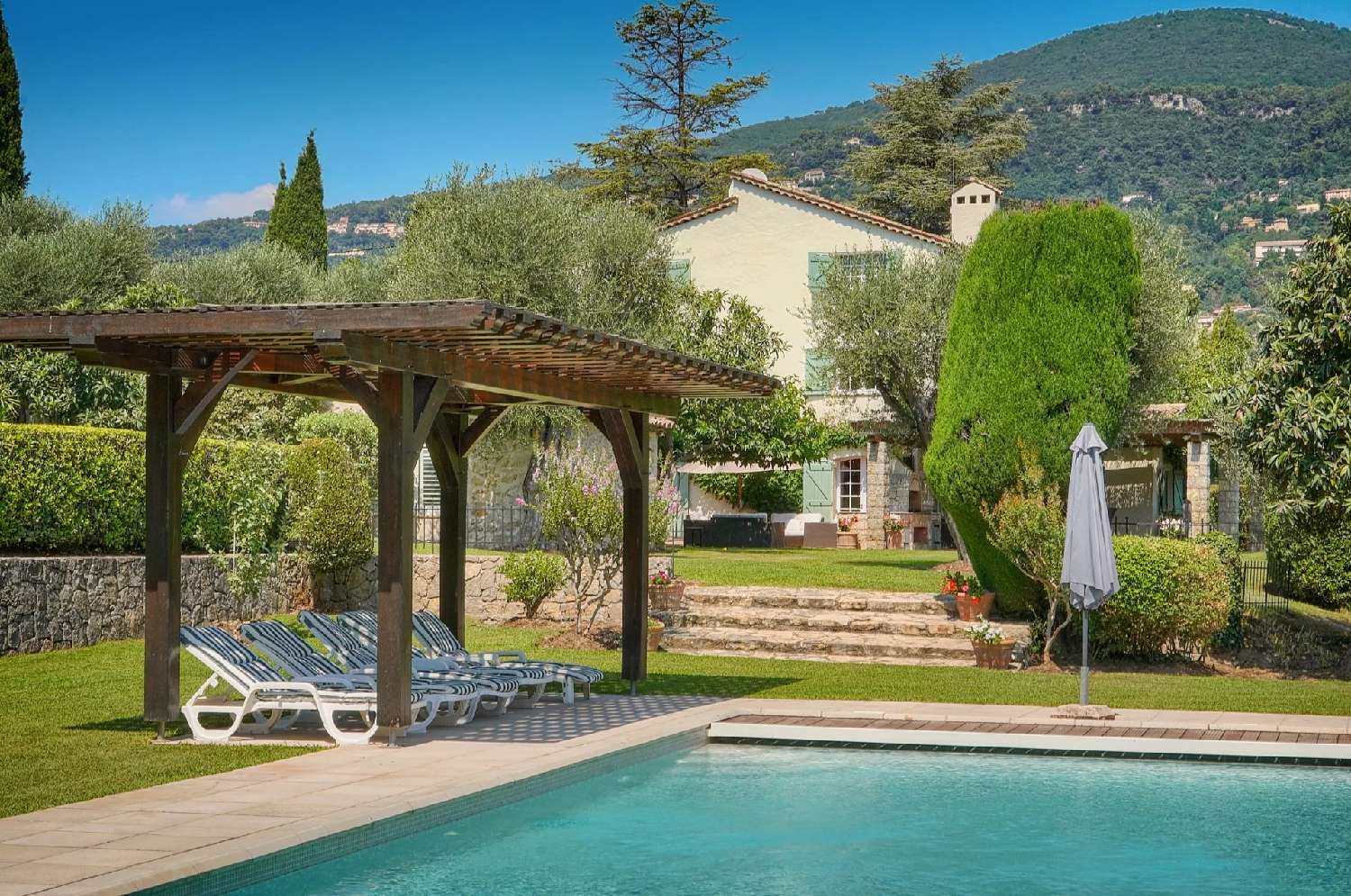  te koop villa Grasse Alpes-Maritimes 5