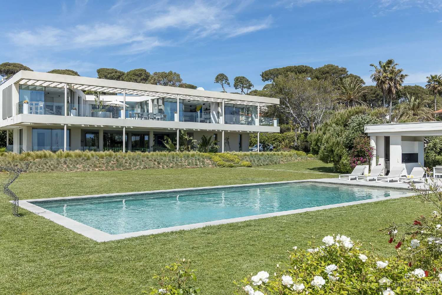  te koop villa Juan-les-Pins Alpes-Maritimes 1