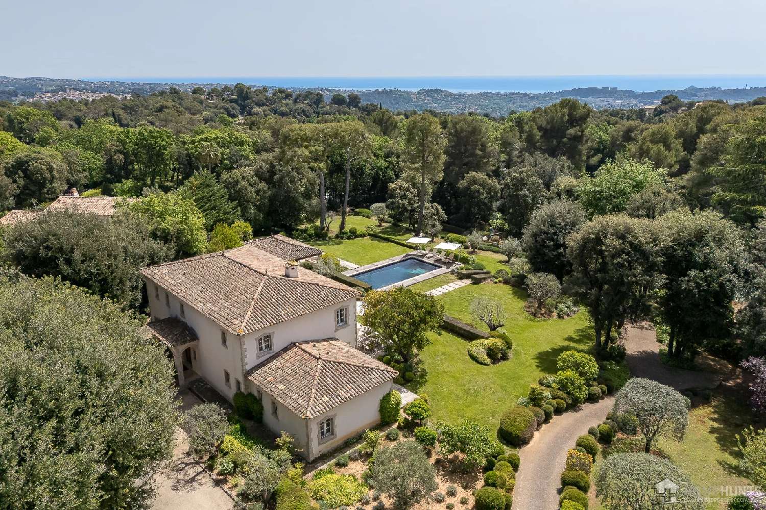  for sale villa La Colle-sur-Loup Alpes-Maritimes 4