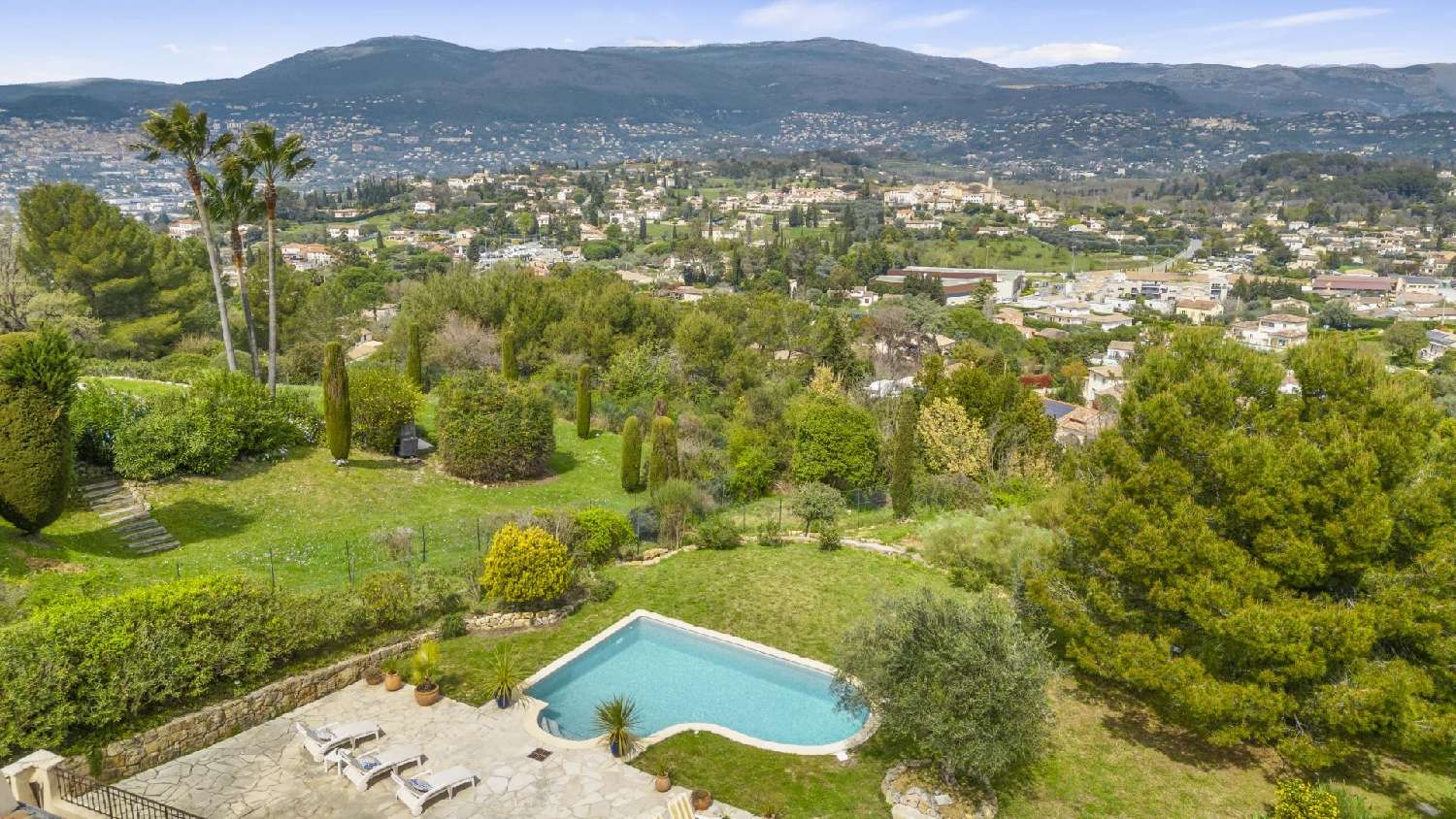  te koop villa Mouans-Sartoux Alpes-Maritimes 3