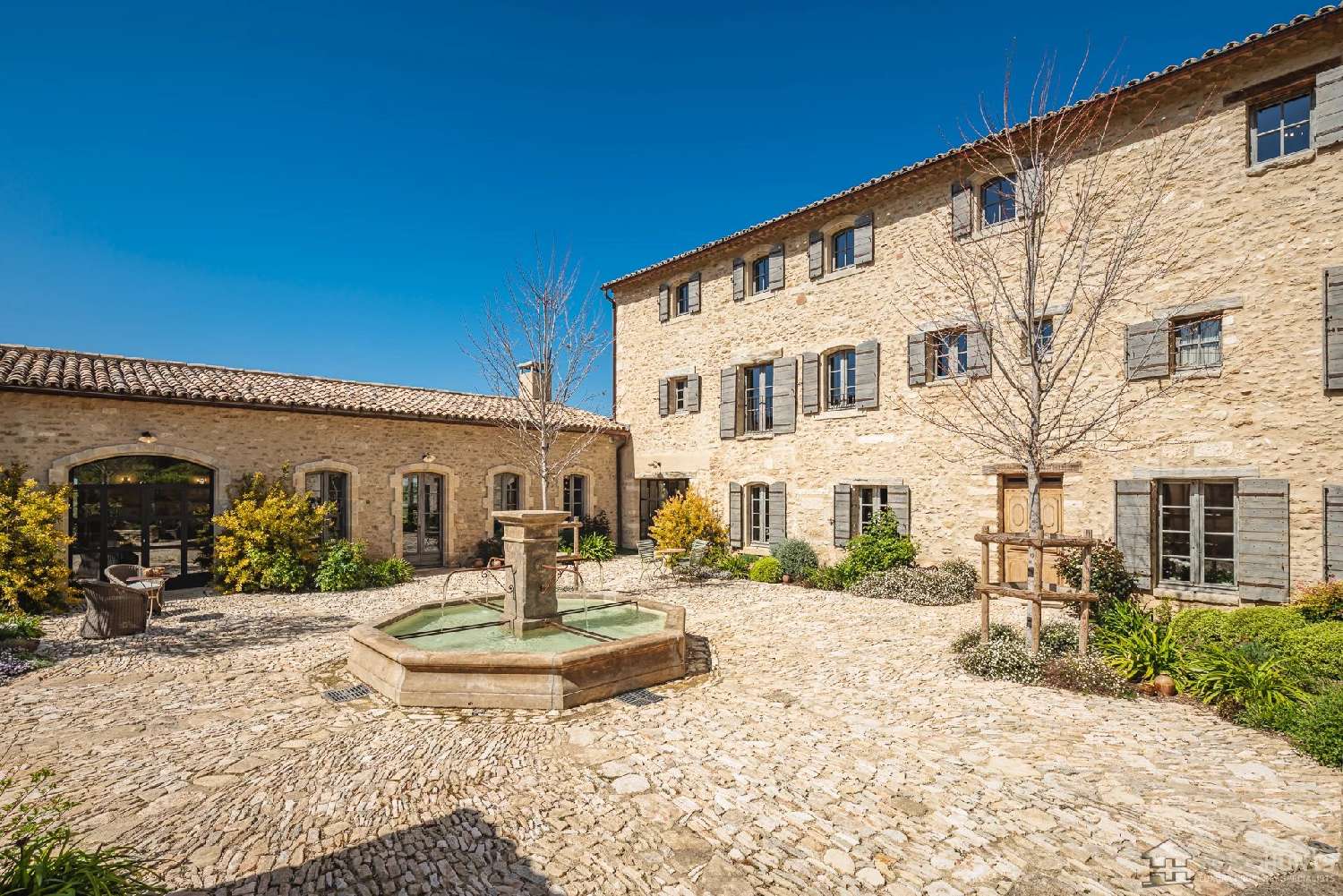  en venta villa Oppède Vaucluse 2
