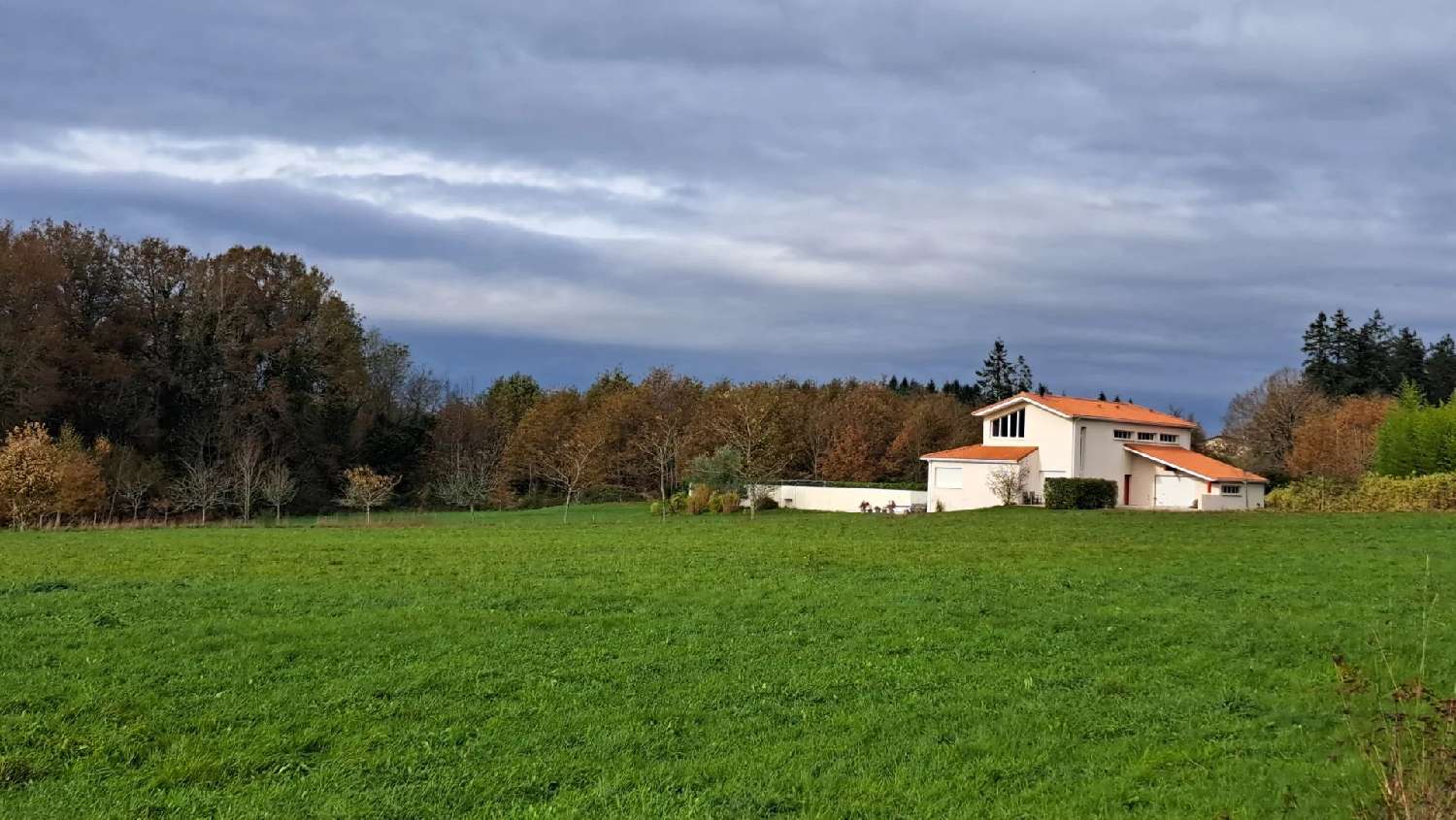 te koop villa Rouzède Charente 2