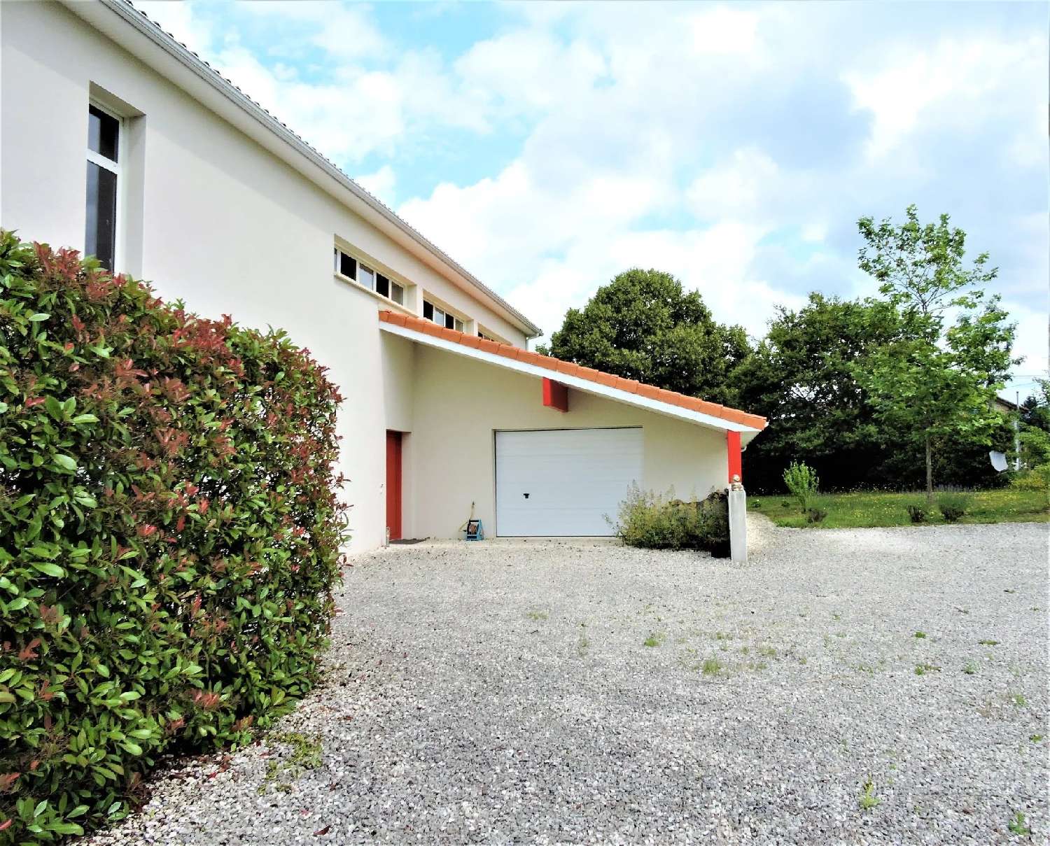  te koop villa Rouzède Charente 4