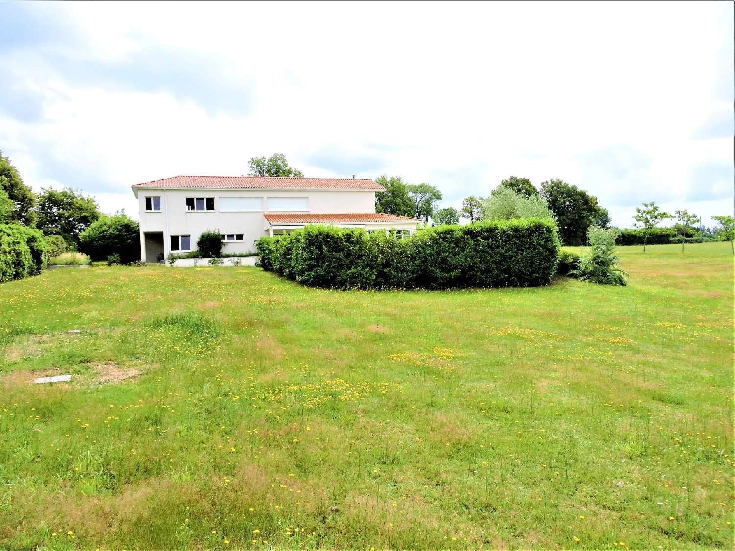  te koop villa Rouzède Charente 6