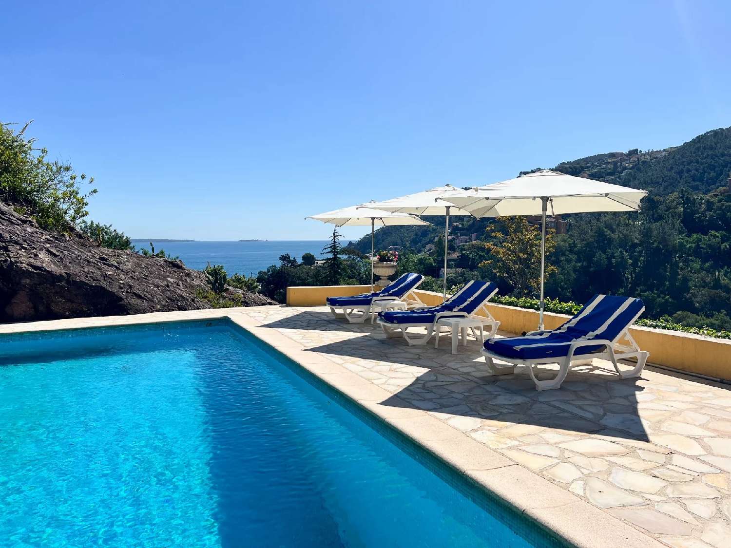  à vendre villa Théoule-sur-Mer Alpes-Maritimes 3