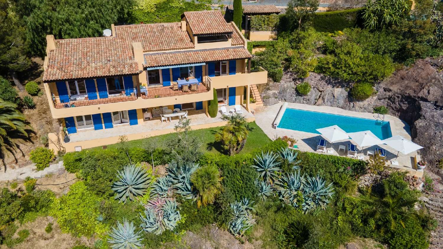  à vendre villa Théoule-sur-Mer Alpes-Maritimes 5