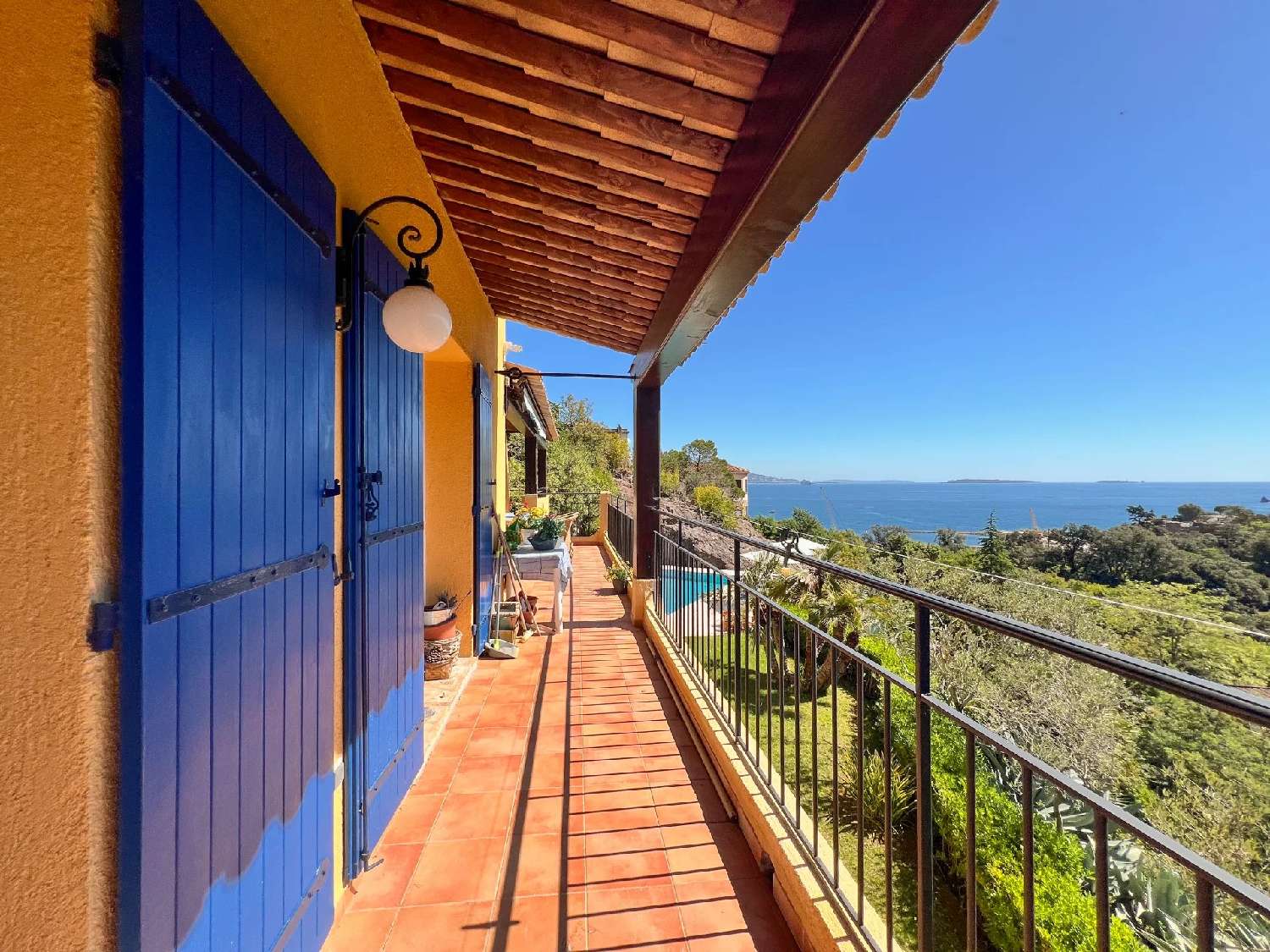  à vendre villa Théoule-sur-Mer Alpes-Maritimes 8