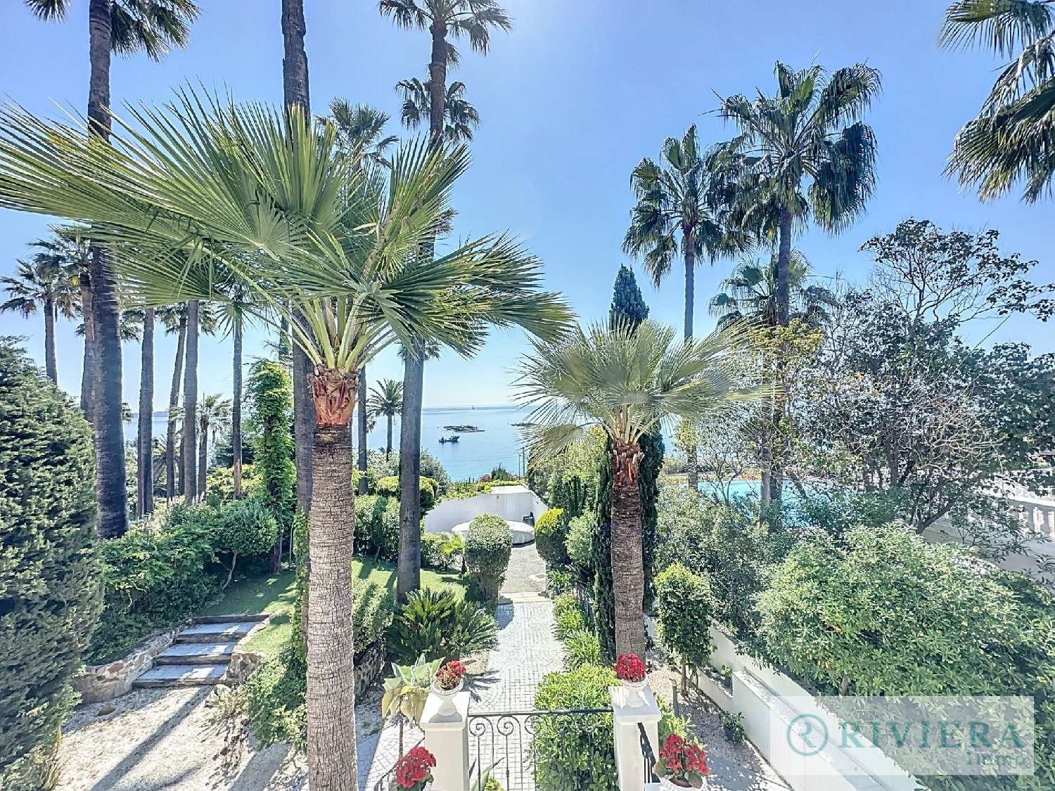 for sale villa Vallauris Alpes-Maritimes 4