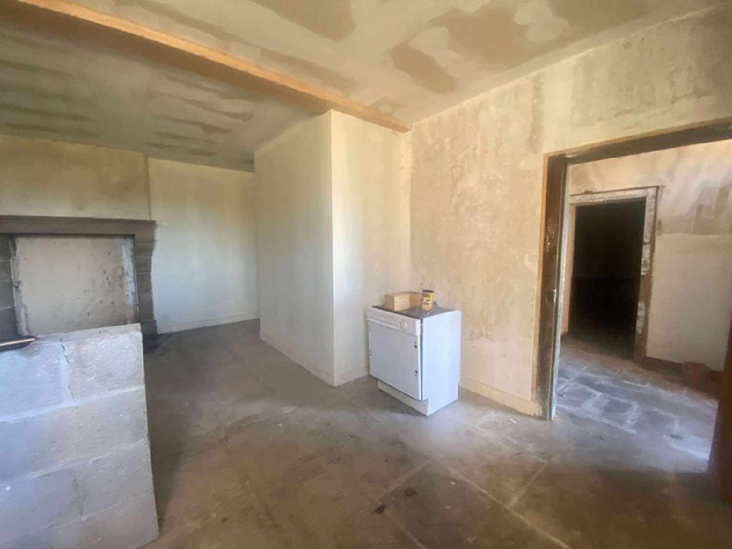 te koop dorpshuis Bussière-Dunoise Creuse 4