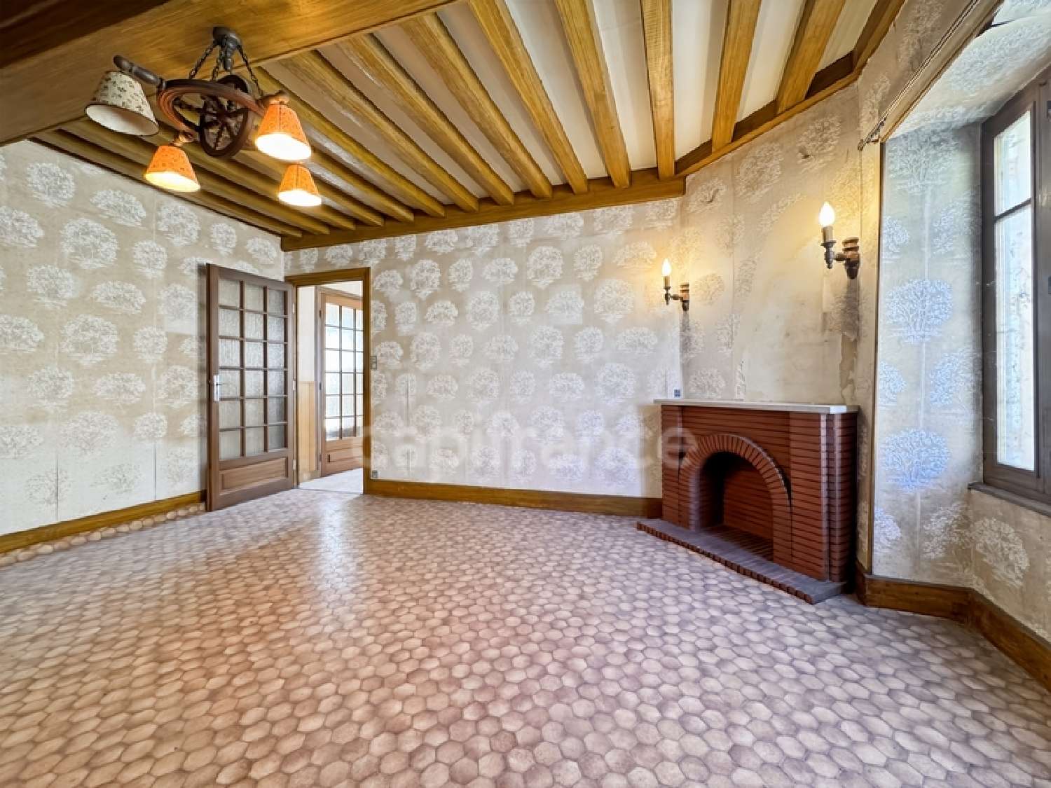  te koop dorpshuis Château-Chinon Nièvre 1
