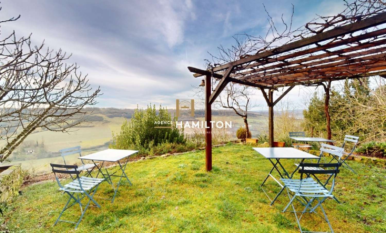  en venta casa de pueblo Cordes-Sur-Ciel Tarn 1