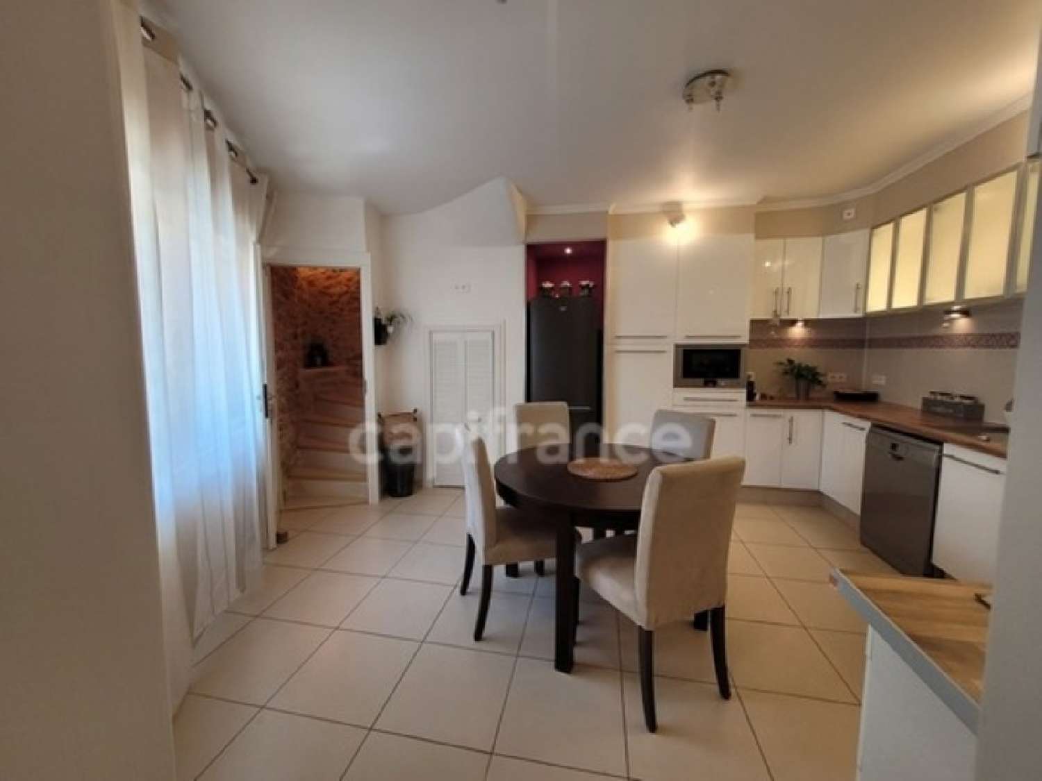  en venta casa de pueblo Cornillon-Confoux Bocas del Ródano 5