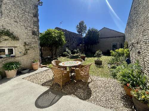 Marcillac-Lanville Charente maison de village foto 7066374