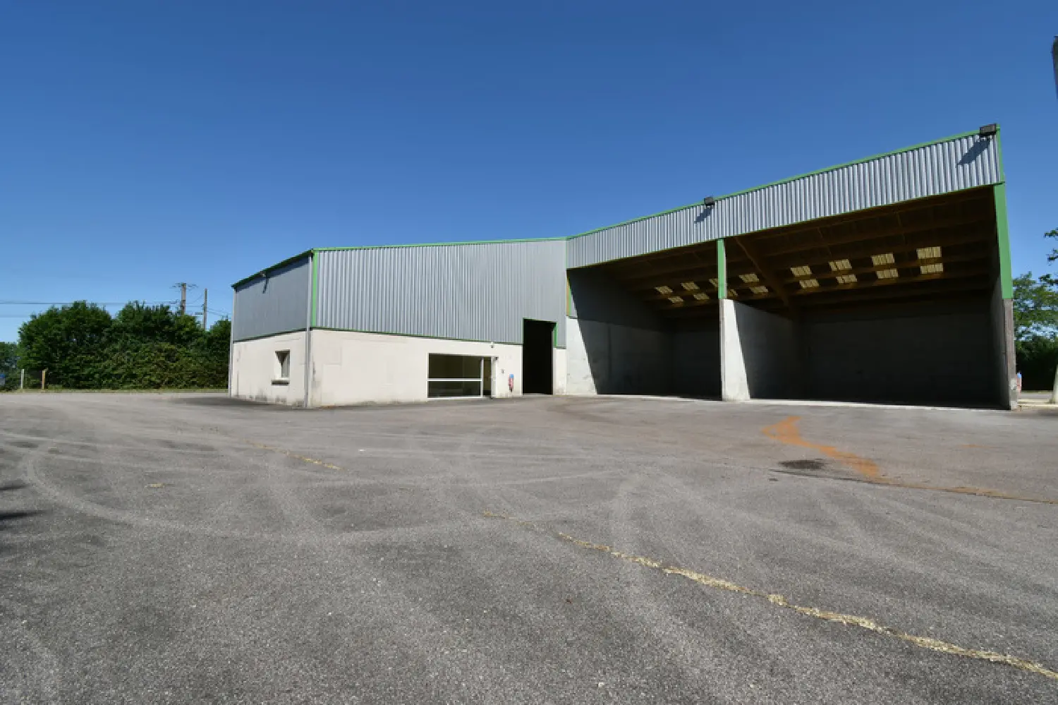  for sale office Flers Orne 1