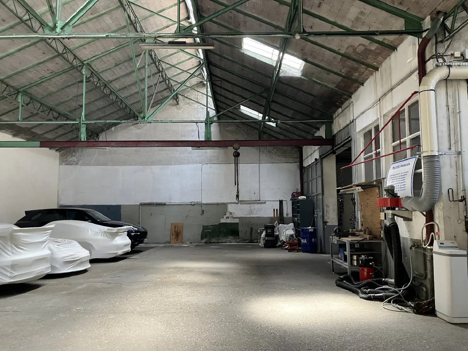  for sale office Lyon 8e Arrondissement Rhône 4