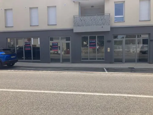 Saint-Bonnet-de-Mure Rhône office foto 7096140