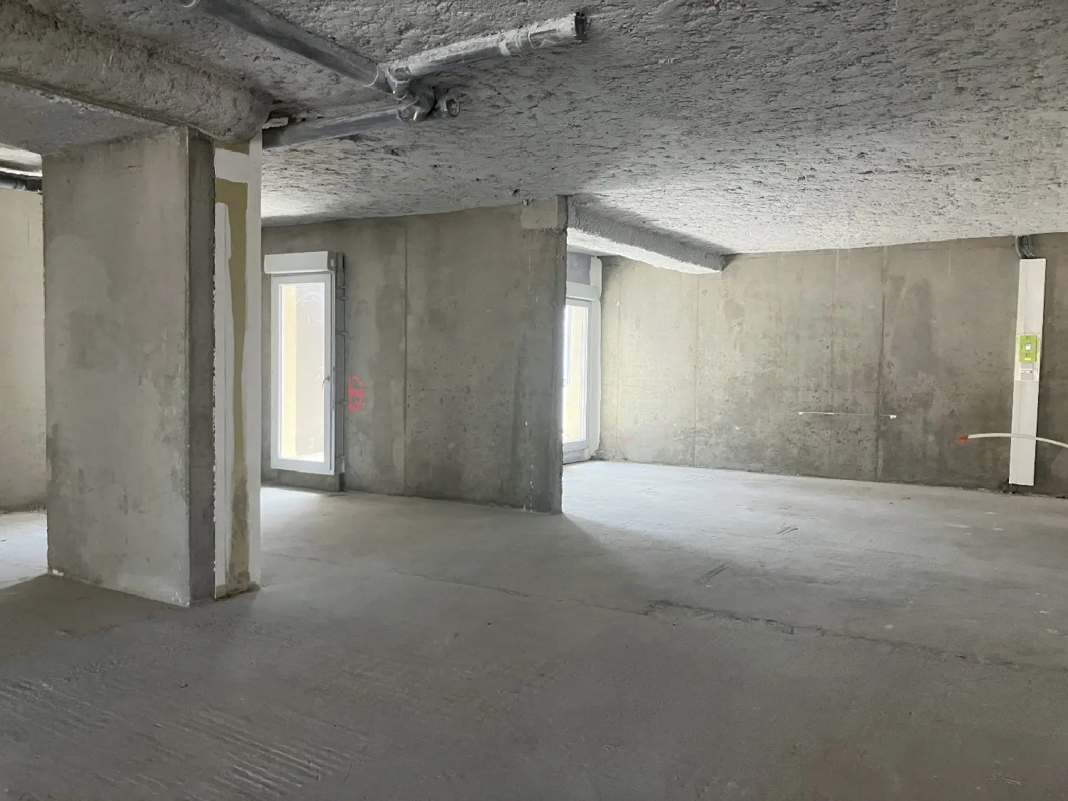 for sale office Saint-Bonnet-de-Mure Rhône 8