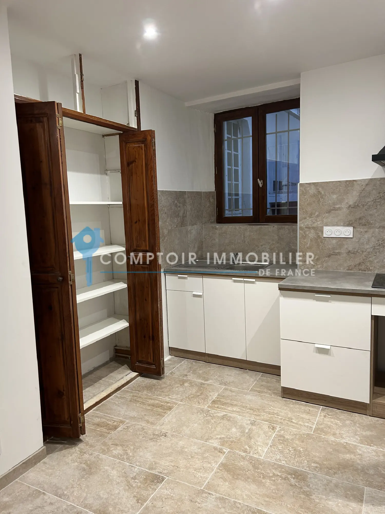  kaufen Wohnung/ Apartment Aubenas Ardèche 2