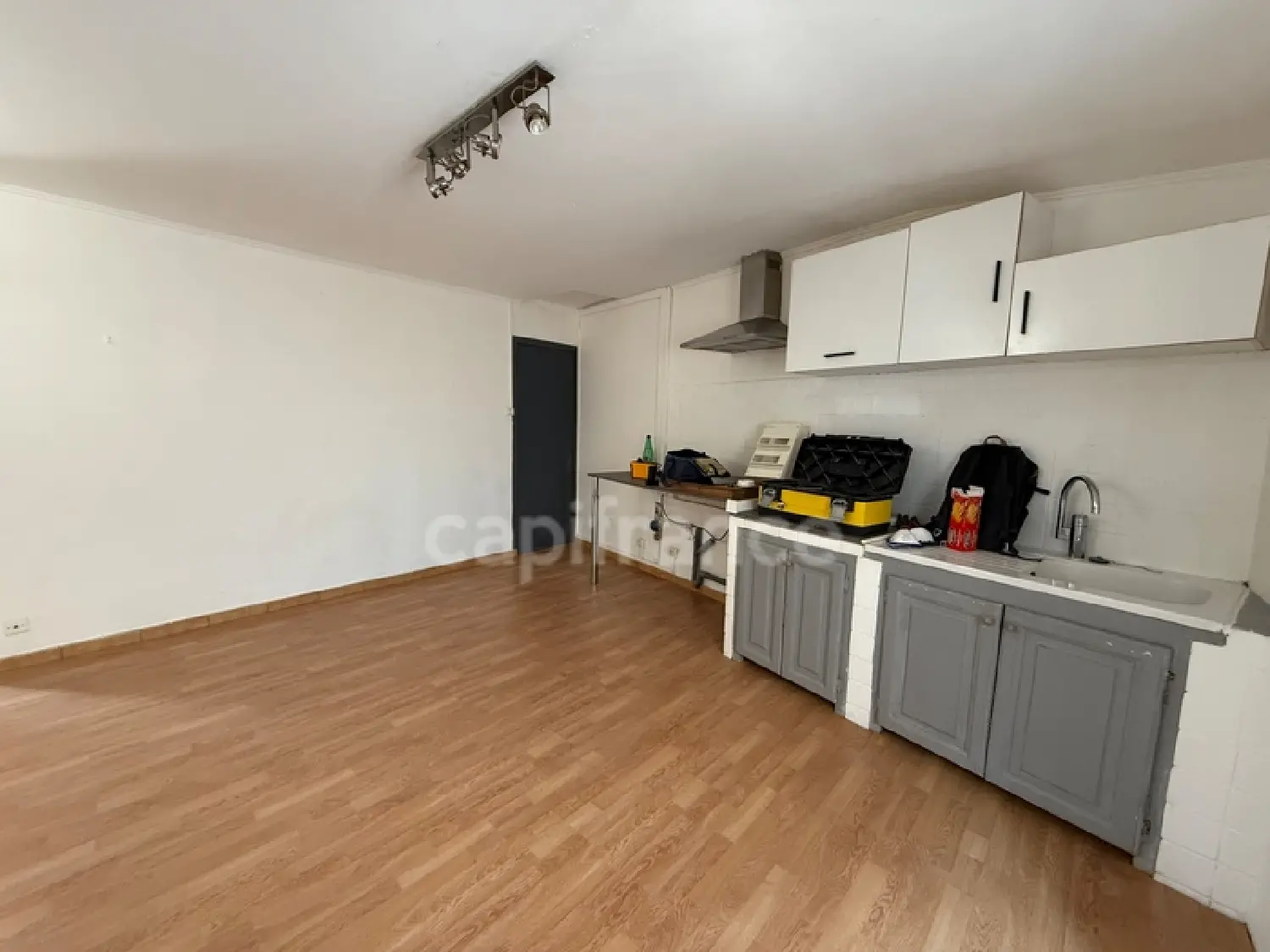  te koop appartement Cadenet Vaucluse 2