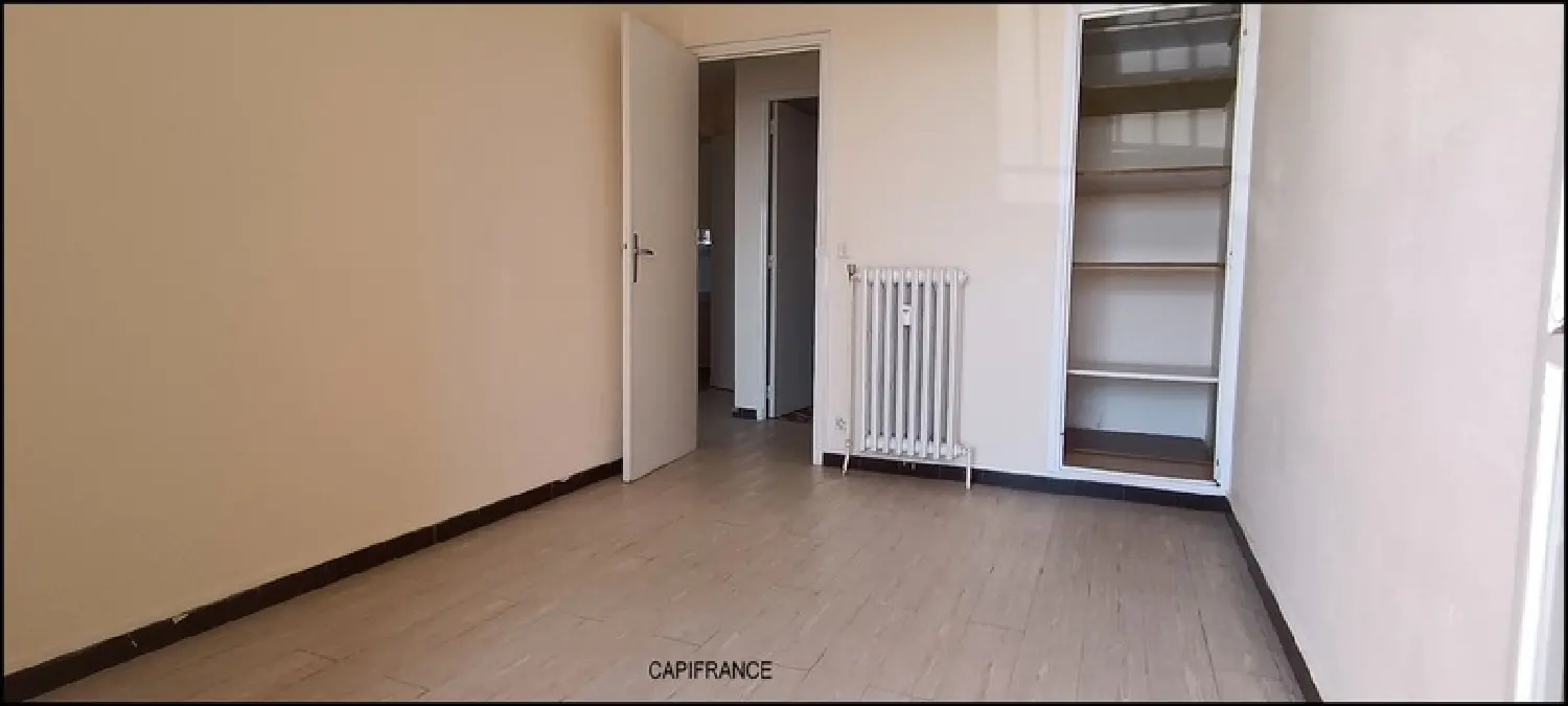  à vendre appartement Digne-Les-Bains Alpes-de-Haute-Provence 8