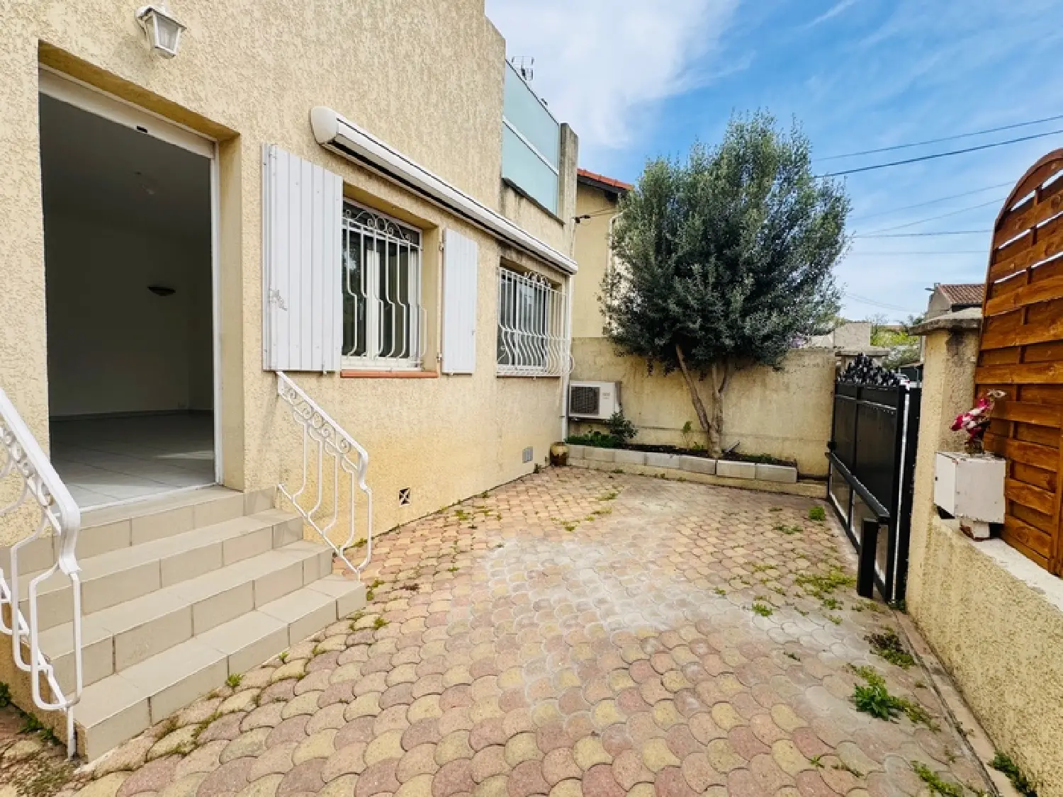  à vendre appartement La Panouse Bouches-du-Rhône 2