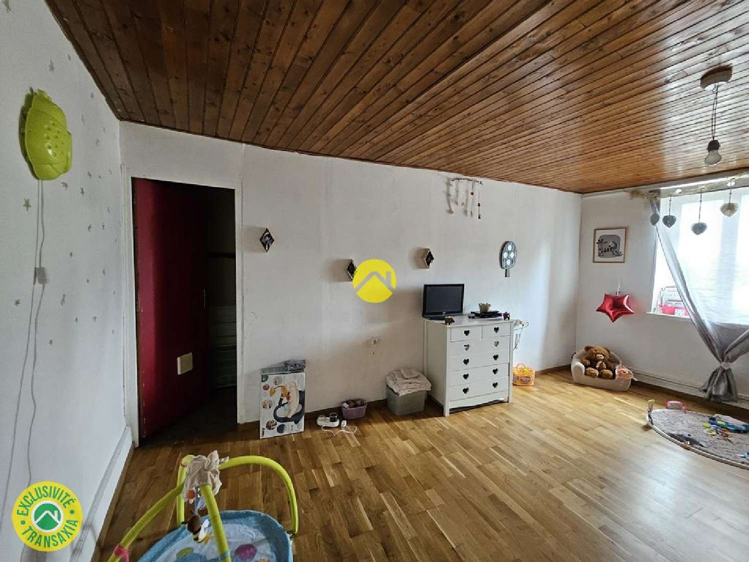  à vendre appartement Nérondes Cher 2