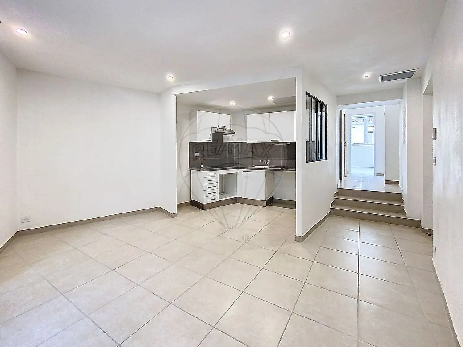  kaufen Wohnung/ Apartment Nîmes 30900 Gard 3