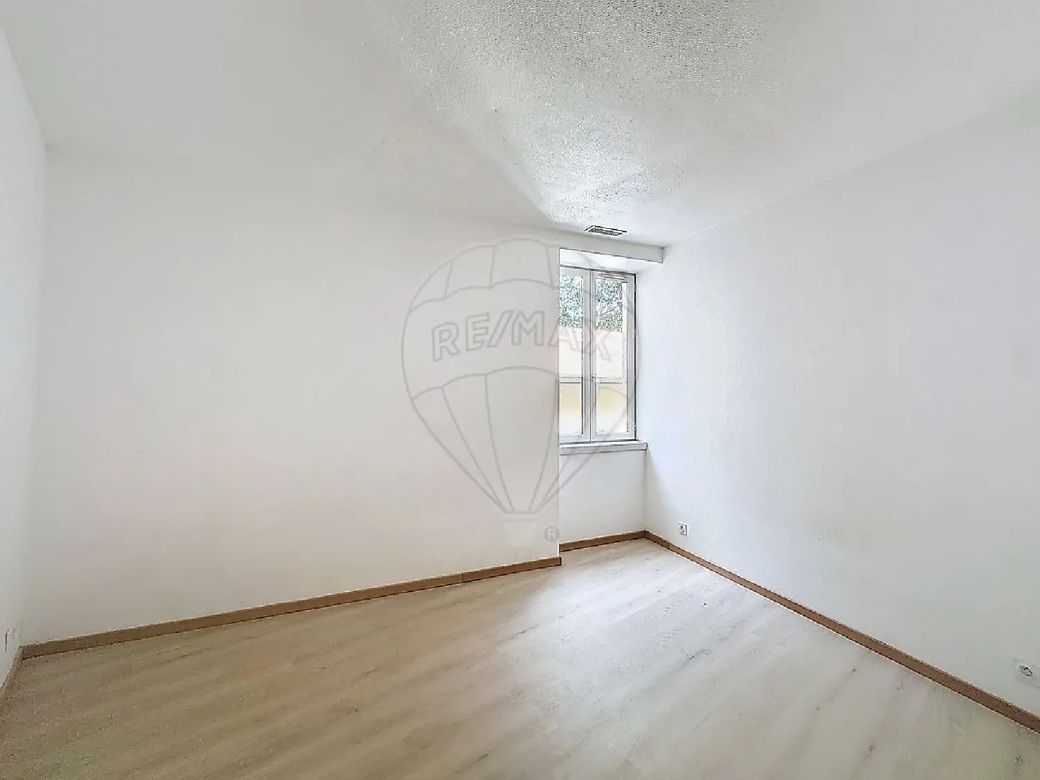  à vendre appartement Nîmes Gard 6