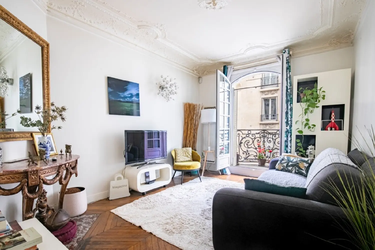  te koop appartement Paris 18e Arrondissement Parijs (Seine) 1
