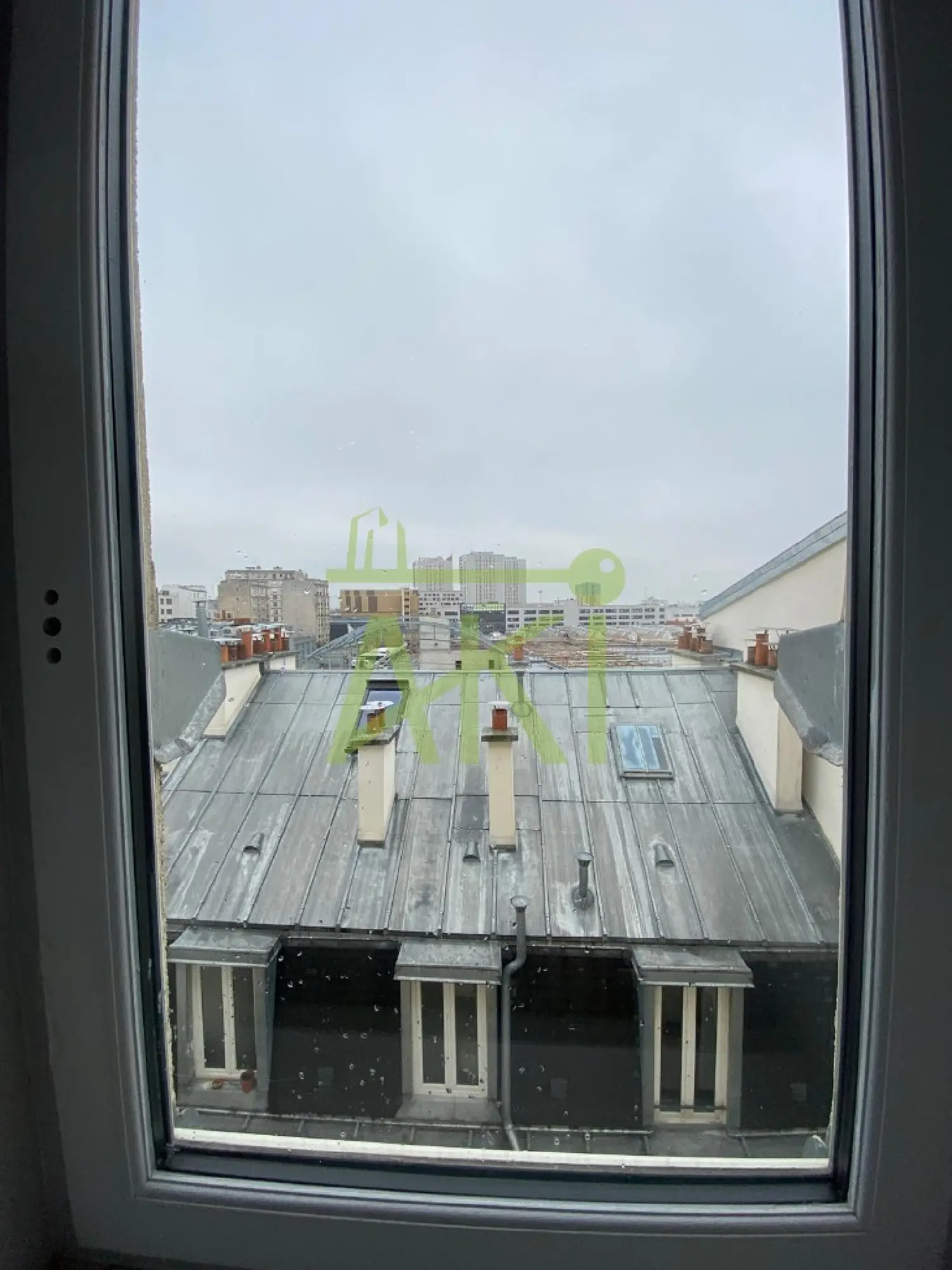  te koop appartement Paris 18e Arrondissement Parijs (Seine) 2