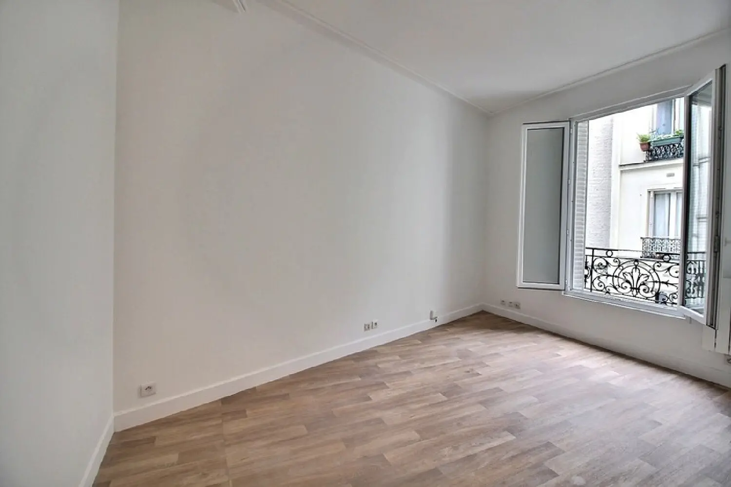 à vendre appartement Paris 18e Arrondissement Paris (Seine) 5
