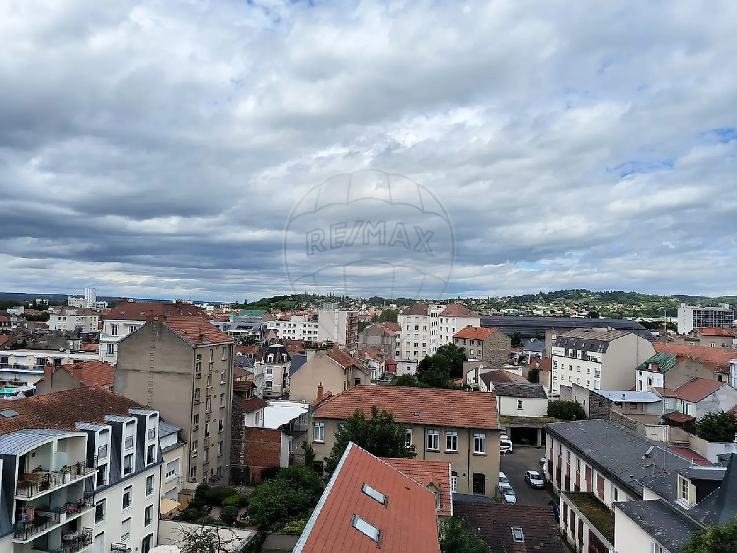  kaufen Wohnung/ Apartment Vichy Allier 2