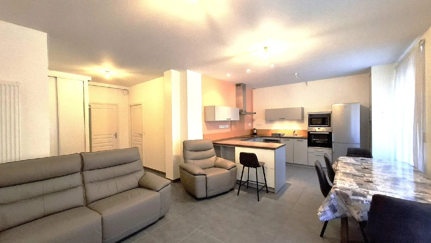  kaufen Wohnung/ Apartment Vichy Allier 1
